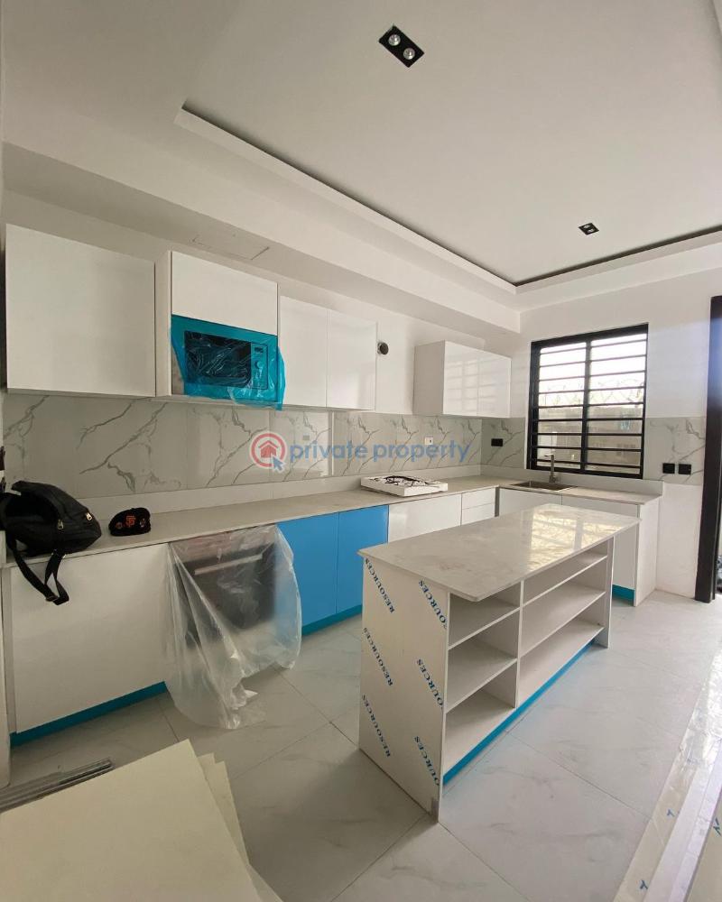4 bedroom Terraced Duplex For Rent Lekki Phase 1 Lagos - 2