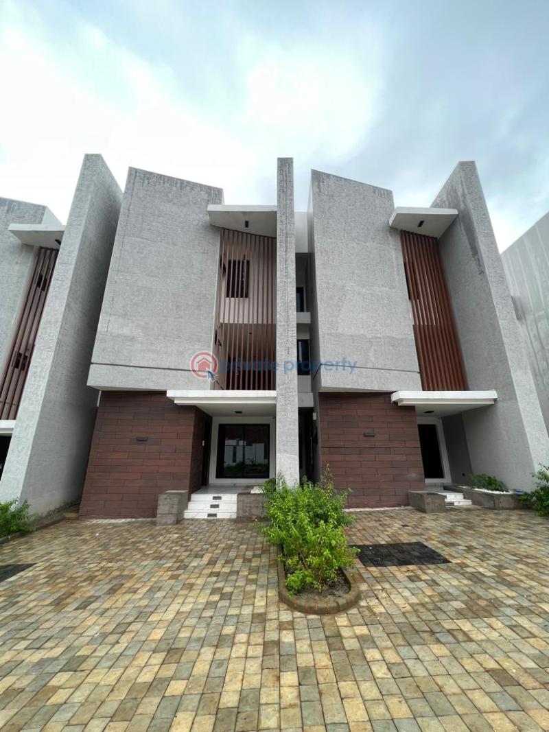 4 bedroom Terraced Duplex For Sale Guzape Abuja Phase 1  - 2