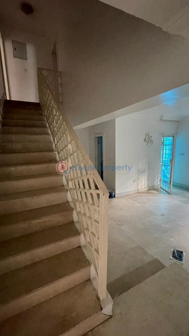 4 bedroom Terraced Duplex For Rent Old Ikoyi Lagos - 10