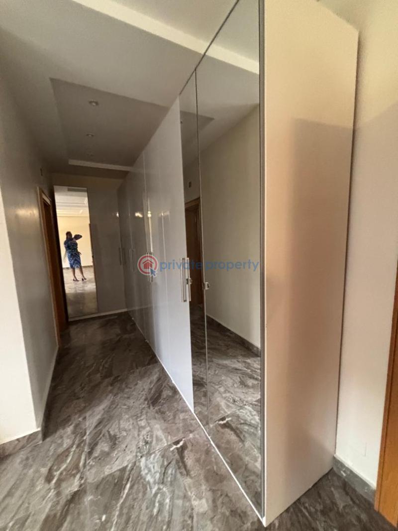 4 bedroom Terraced Duplex For Rent Old Ikoyi Lagos - 11