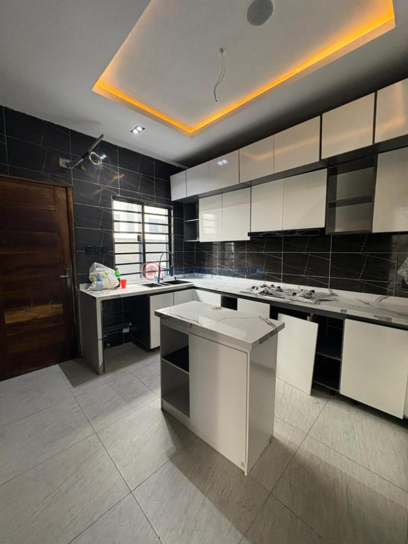 4 bedroom Terraced Duplex For Sale Lekki Lagos - 8