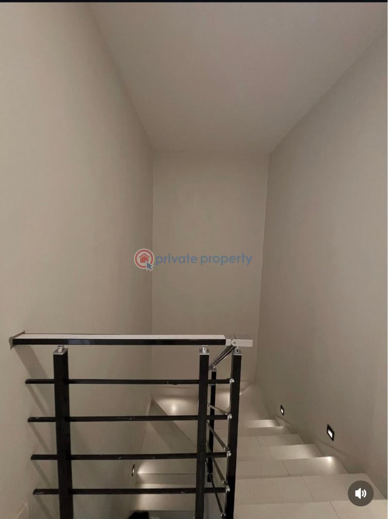 4 bedroom Terraced Duplex For Sale 📍 Location:lekki Foreshore Estate, Freedom Road Extension Lekki Phase 1 Lekki Phase 1 Lagos - 10