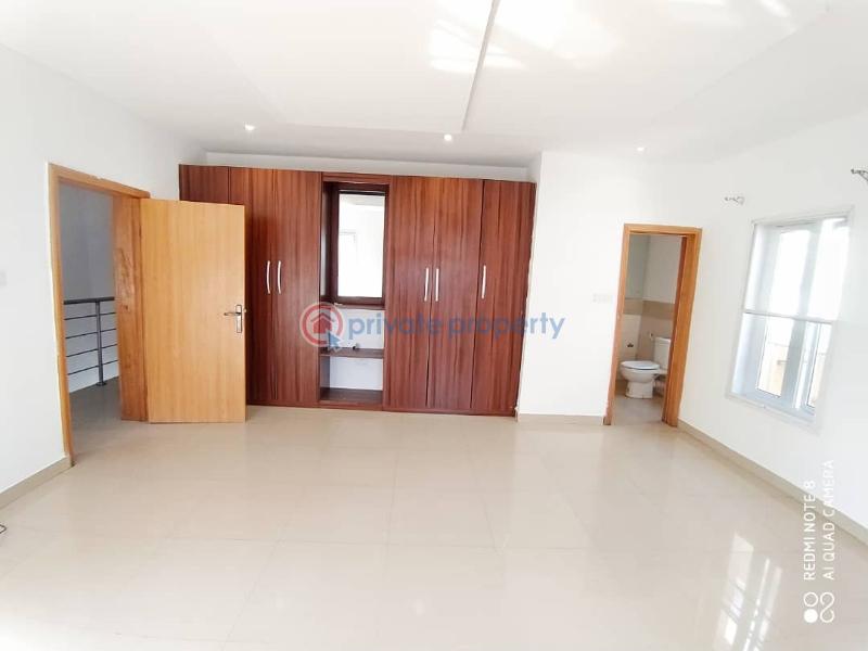 4 bedroom terrace for rent - 10 4 bedroom Terraced Duplex For Rent Chevron Drive Lekki Lagos - 10