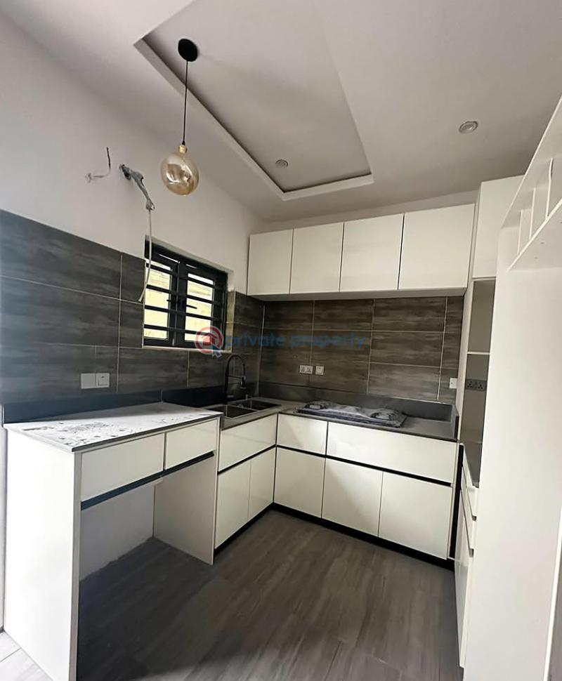 4 bedroom Terrace For Sale Chevron Drive Lekki Lagos - 2