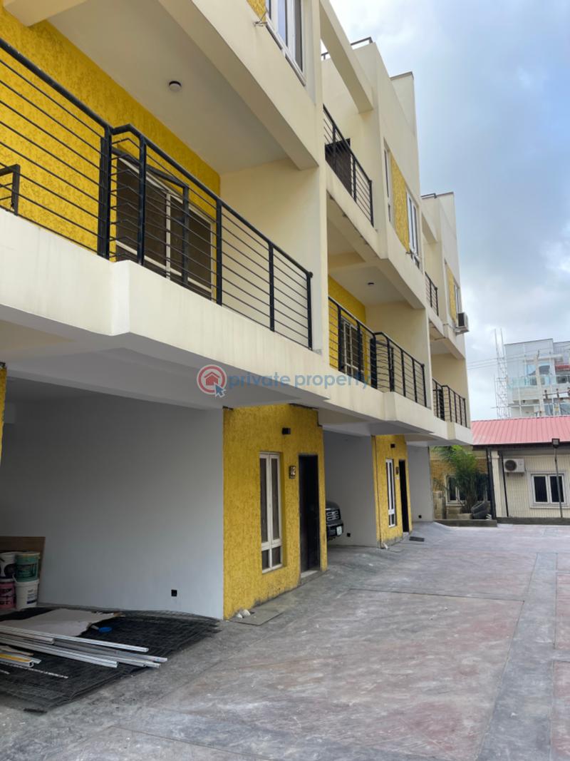 4 bedroom Terrace For Sale Off Freedom Way Lekki Phase 1 Lagos - 20