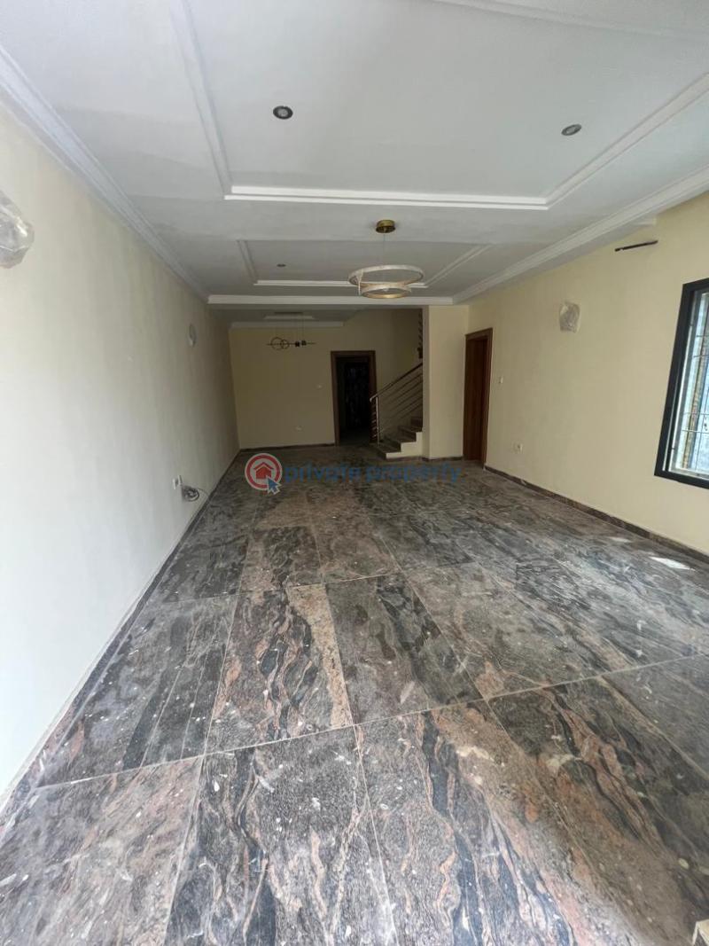 4 bedroom Terrace For Sale Abuja Phase 1  - 3