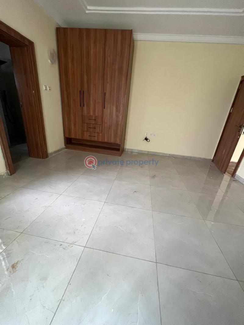 4 bedroom Terrace For Sale Abuja Phase 1  - 9