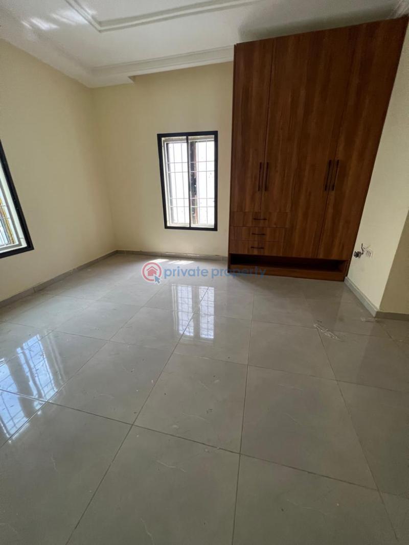 4 bedroom Terrace For Sale Abuja Phase 1  - 8