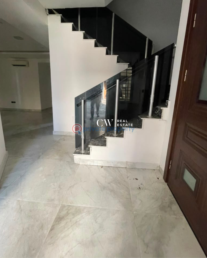 4 bedroom Terrace For Rent Lekki Phase 1 Lagos - 0