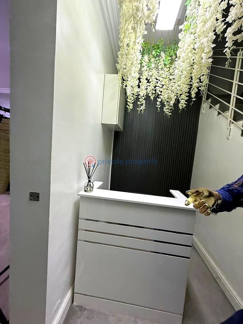 4 bedroom Commercial Property For Rent Lekki Phase 1 Lagos - 2