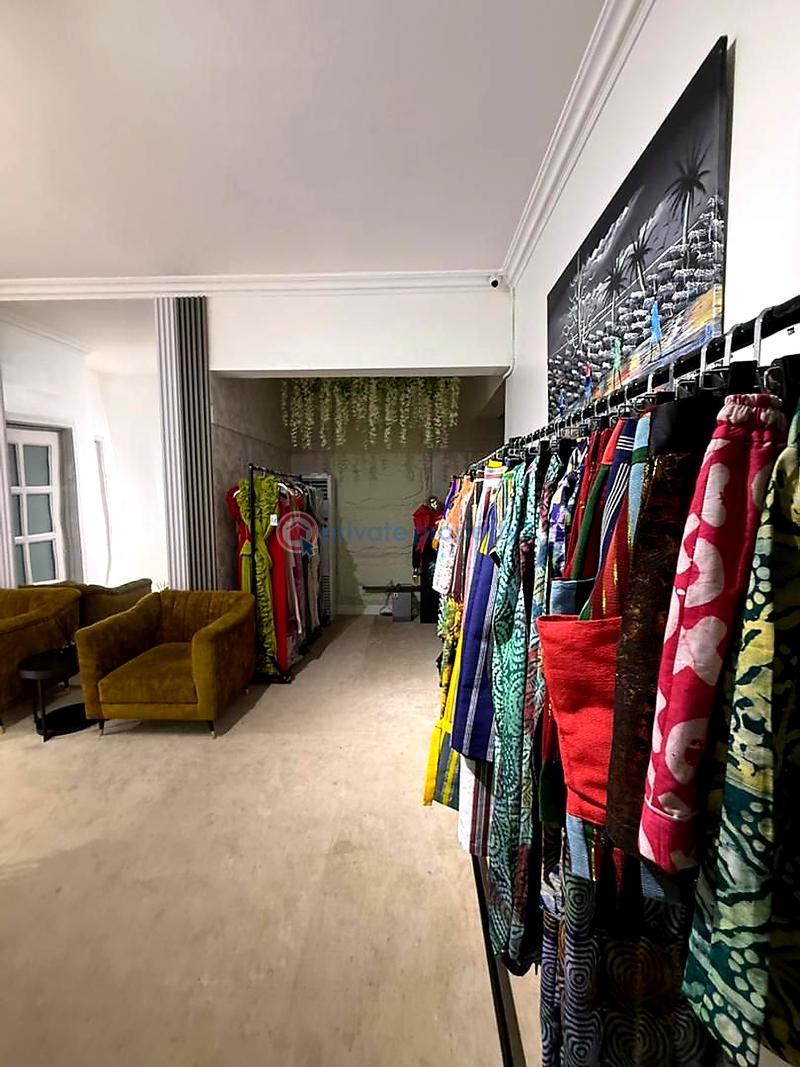 4 bedroom Commercial Property For Rent Lekki Phase 1 Lagos - 4