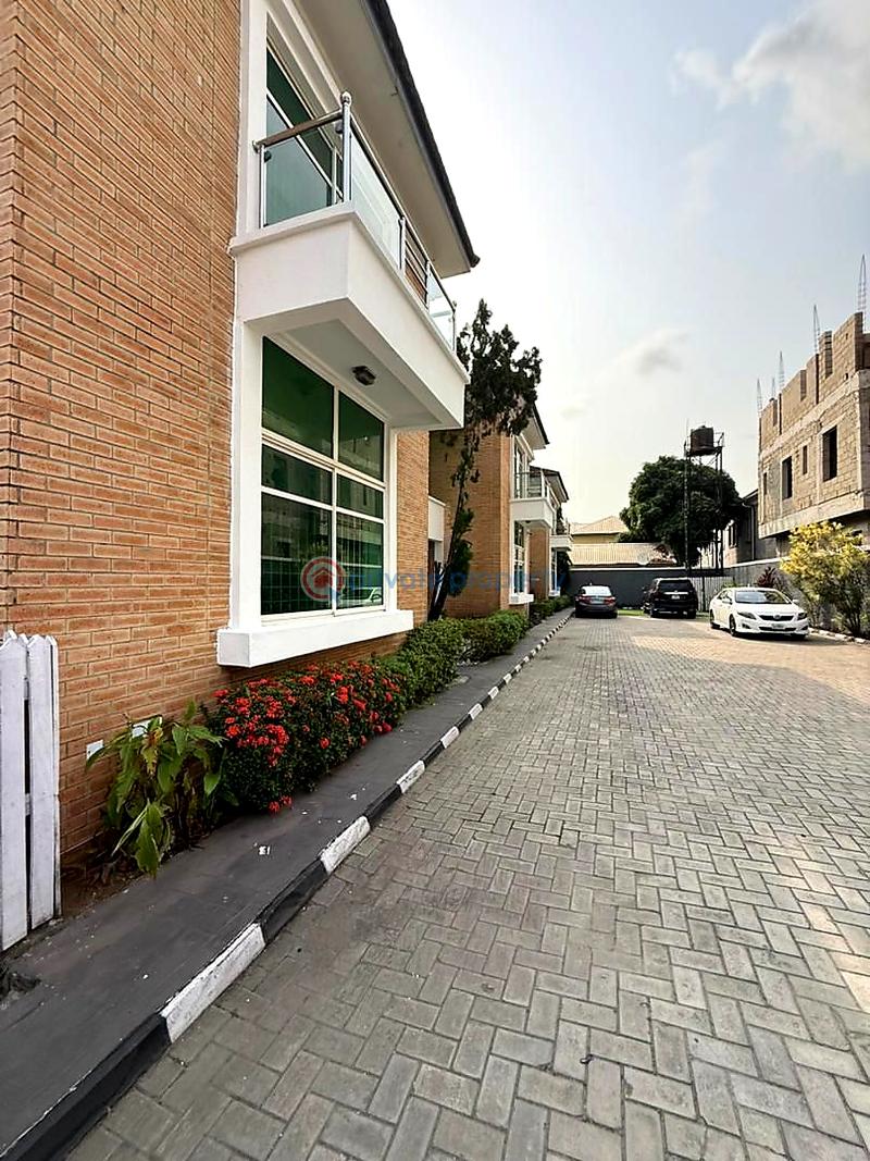 4 bedroom Commercial Property For Rent Lekki Phase 1 Lagos - 7