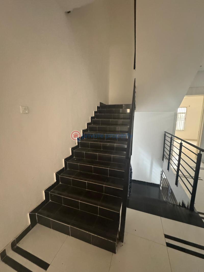 4 bedroom Terrace For Sale Victoria Island Lagos - 9