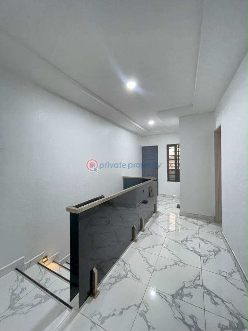 4 bedroom Terrace For Sale Mende Maryland Lagos - 1