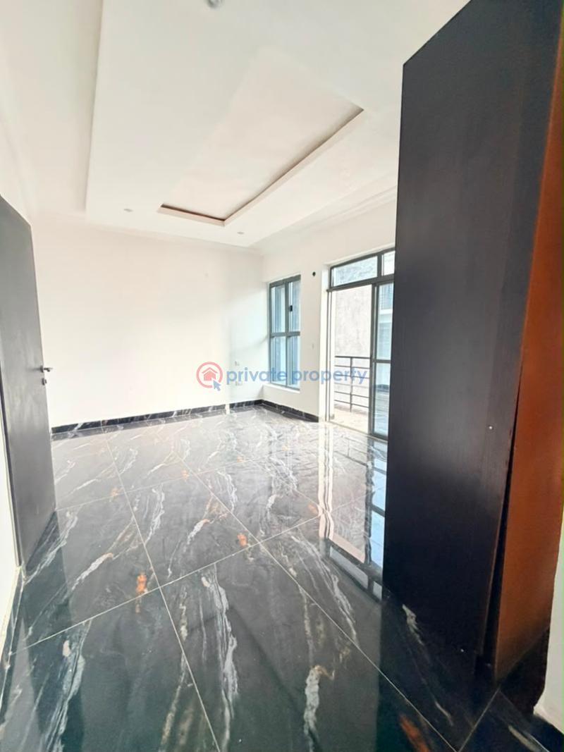 4 bedroom Terrace For Sale Ogba GRA Lagos - 7