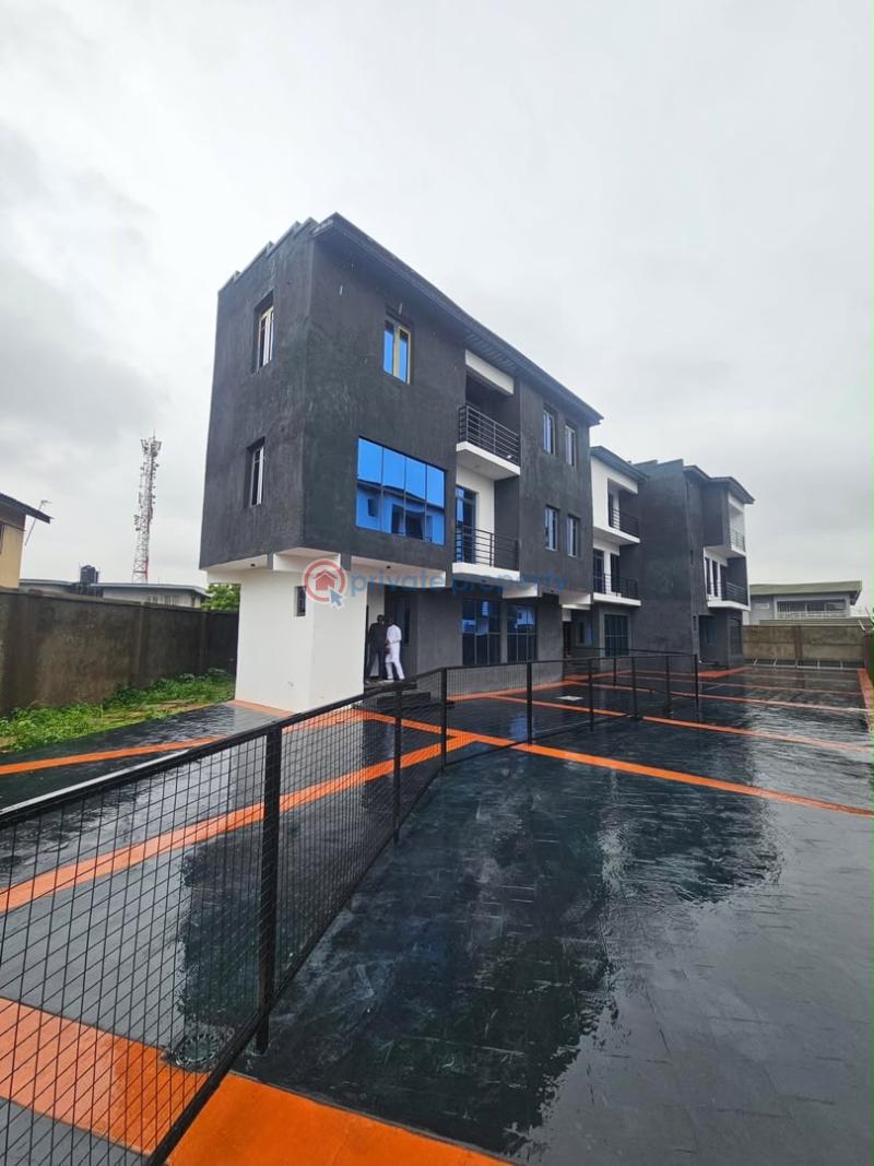 4 bedroom Terrace For Sale Ogba GRA Lagos - 2