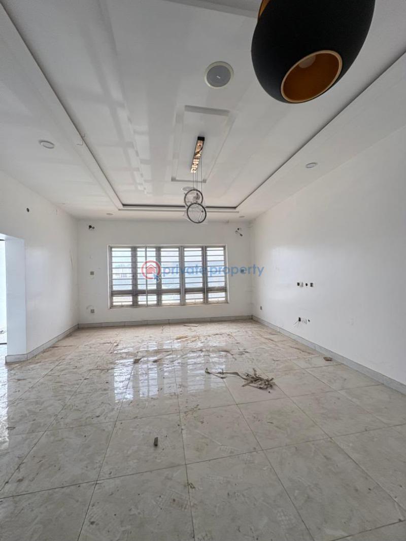 House For Sale Palms Groove Court, Iyaganku Road. Ibadan Oyo - 4