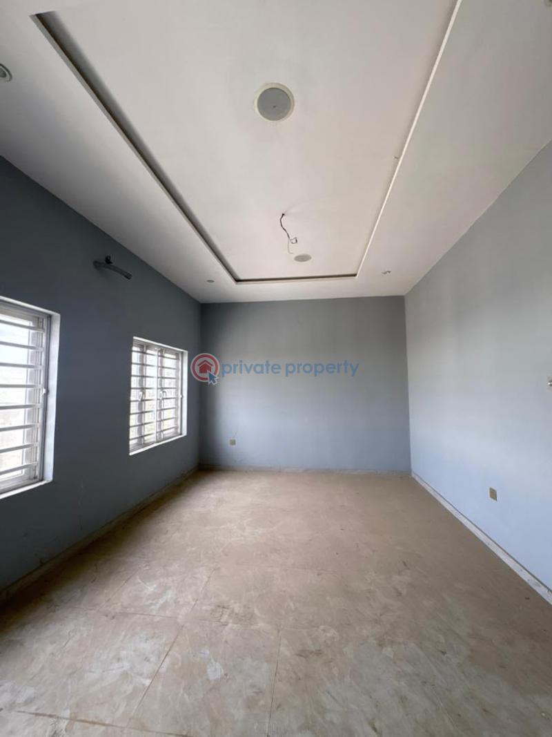 House For Sale Palms Groove Court, Iyaganku Road. Ibadan Oyo - 13