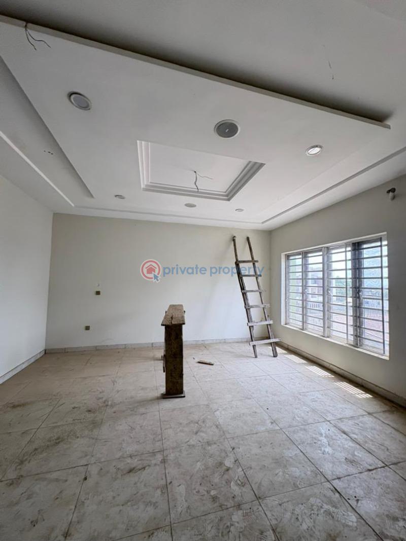 House For Sale Palms Groove Court, Iyaganku Road. Ibadan Oyo - 14