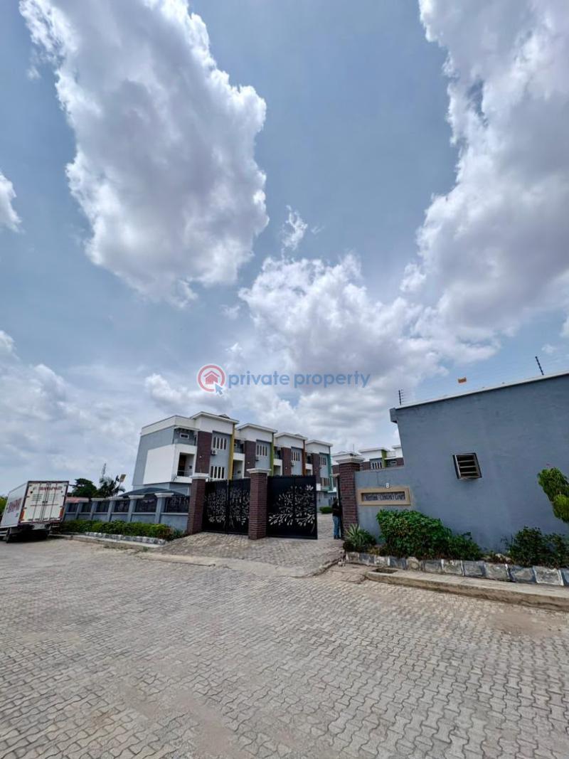 House For Sale Palms Groove Court, Iyaganku Road. Ibadan Oyo - 15