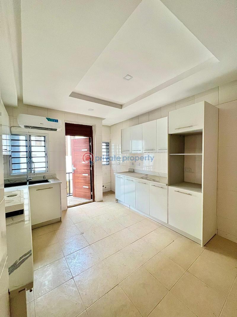4 bedroom Terraced Duplex For Rent Lekki Phase 1 Lagos - 4