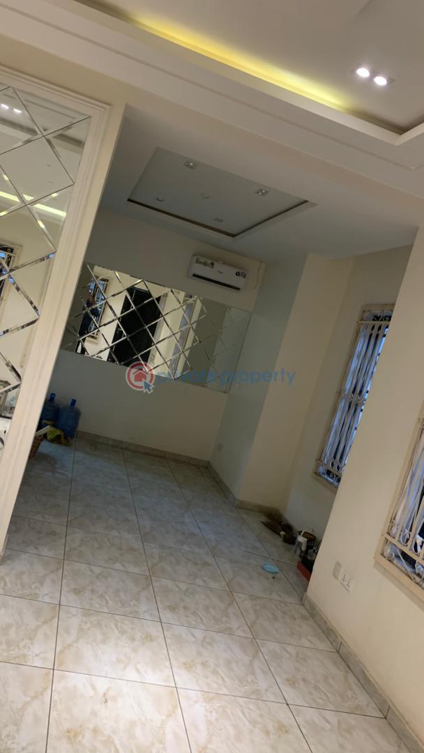 4 bedroom terrace with a room for rent - 1 4 bedroom Terraced Duplex For Rent Lekki Phase 1 Lagos - 1