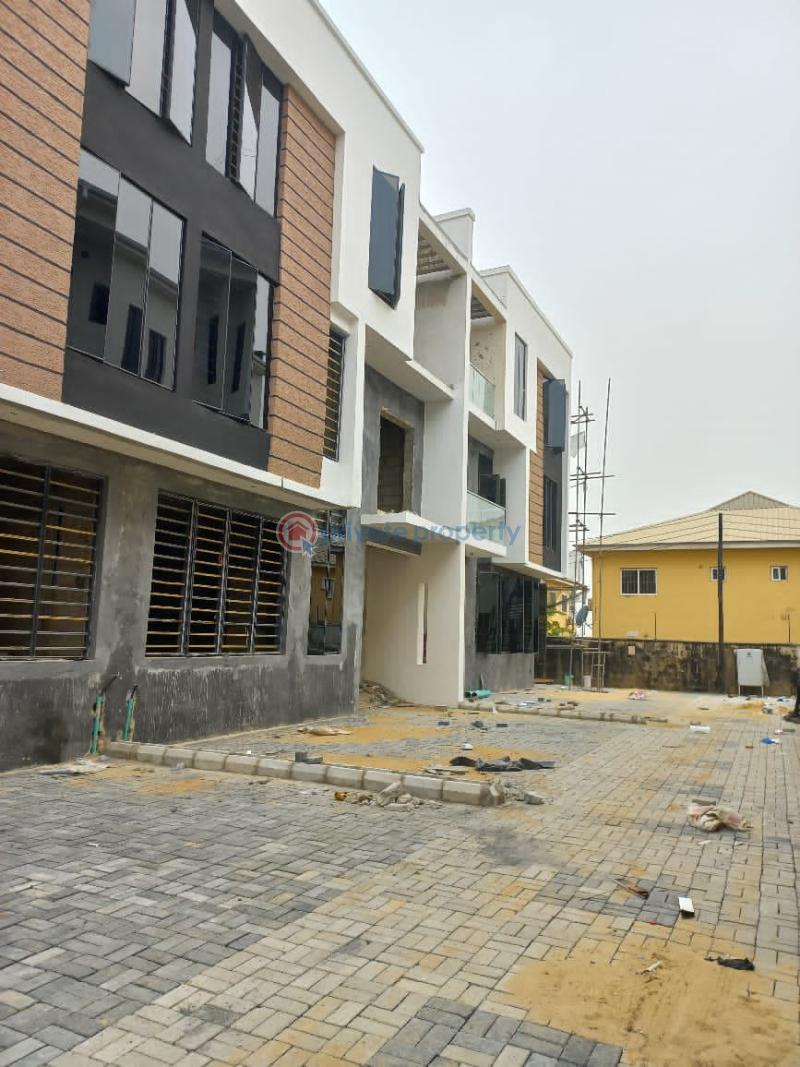4 bedroom Terrace For Sale Hi Life Estate, Ogombo Road, Abraham Adesanya Lekki Abraham Adesanya Ajah Lagos - 1