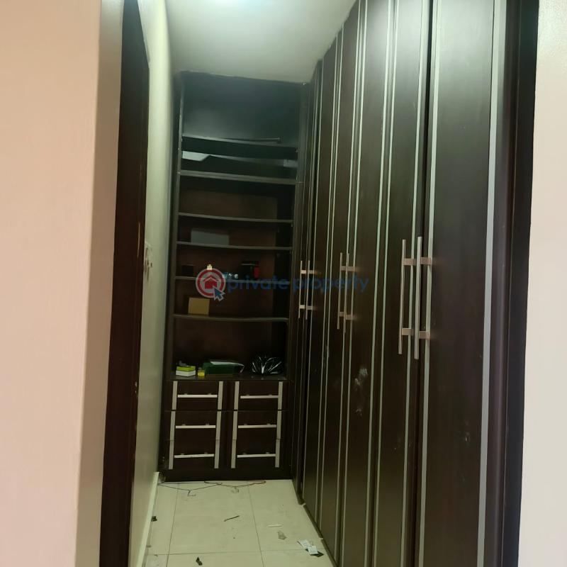 4 bedroom Terrace For Rent Chevron Lekki Lagos Inside An Estate Chevron Drive Lekki Lagos - 0