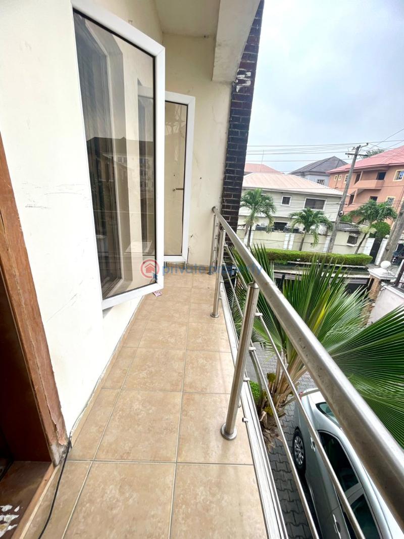 4 bedroom Flat & Apartment For Sale Osapa London Lekki Lagos - 8