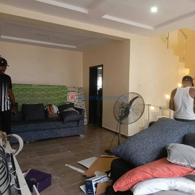 4 bedroom Terrace For Rent Chevron Lekki Lagos Inside An Estate Chevron Drive Lekki Lagos - 13
