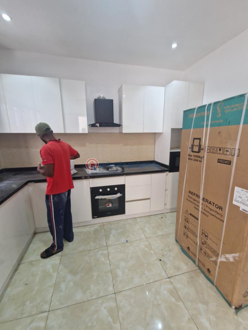 4 bedroom Terraced Duplex For Rent Off Admiralty Road Lekki Phase 1 Lagos - 3