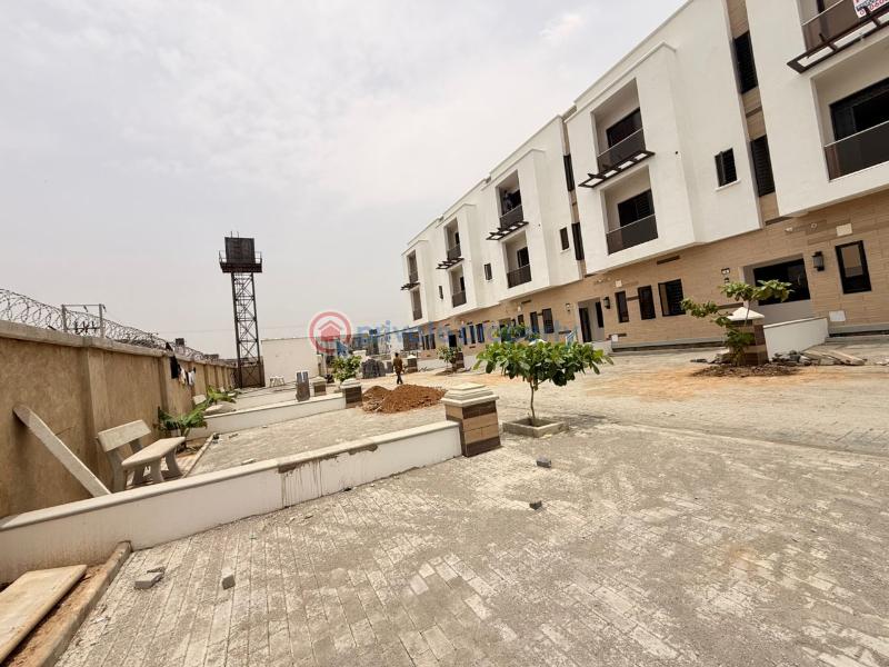 4 bedroom Terrace For Sale Jahi Abuja Phase 2  - 0