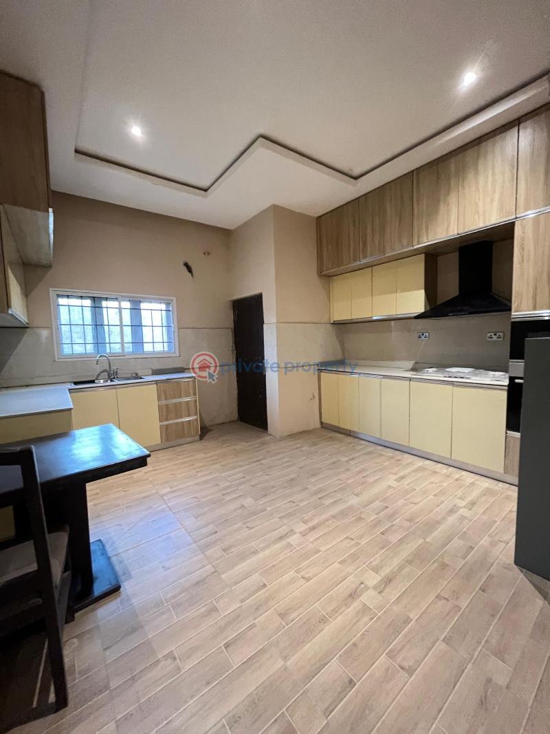 4 bedroom Detached Duplex For Sale Wuye Abuja Phase 2  - 2