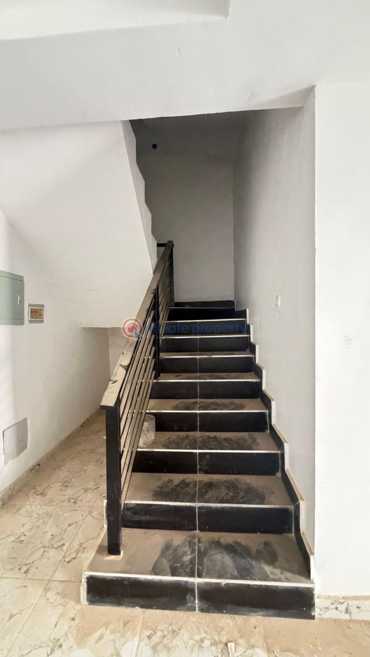 4 bedroom Terraced Duplex For Sale Jahi Abuja Phase 2  - 8