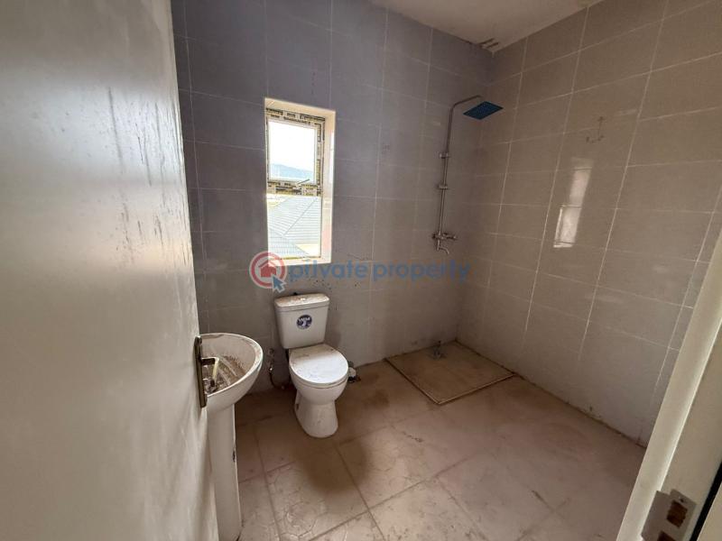 4 bedroom House For Sale Kubwa Abuja Phase 4  - 3