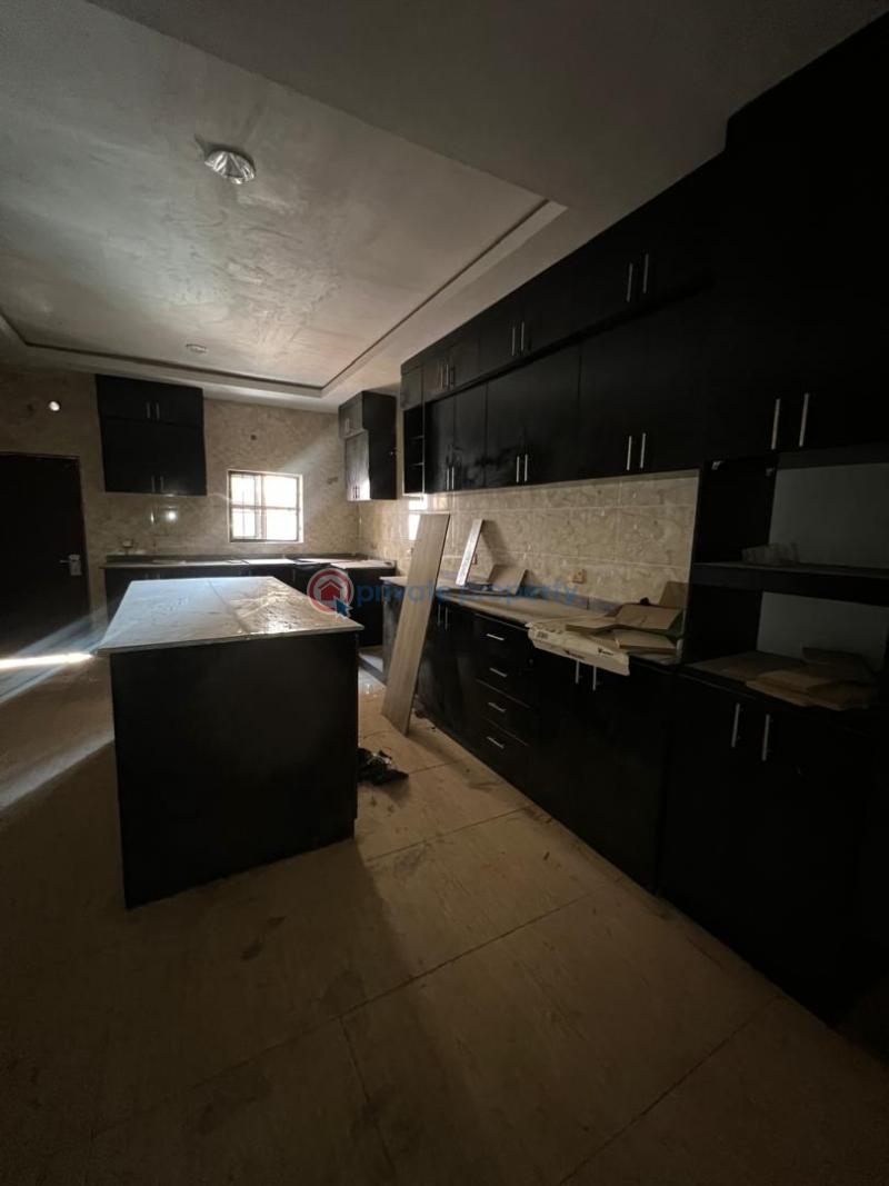 4 bedroom Terrace For Rent Guzape Abuja Phase 1  - 7