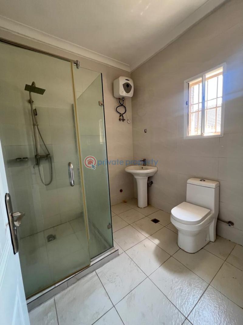 4 bedroom Terrace For Sale Guzape Abuja Phase 1  - 3