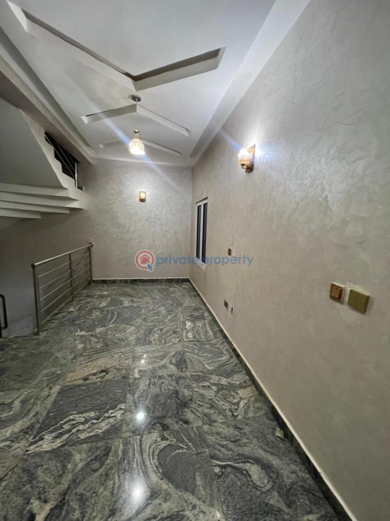 4 bedroom Terrace For Sale Guzape Abuja Phase 1  - 1
