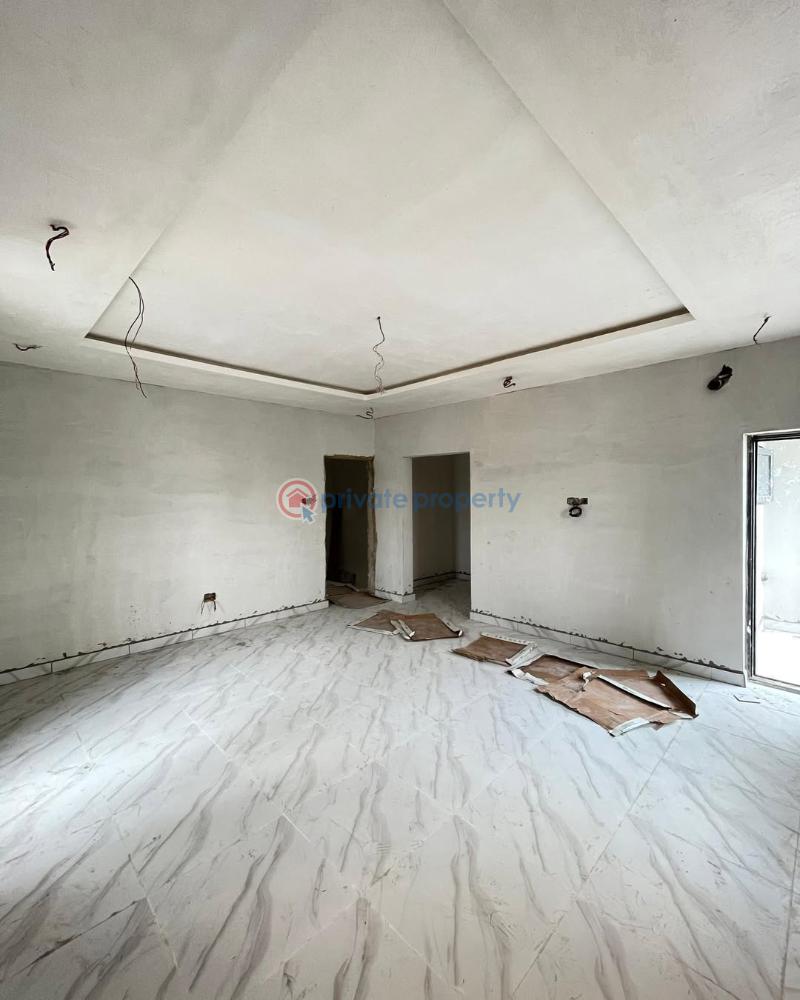 4 bedroom Terrace For Sale Eric Moore Surulere Lagos - 3