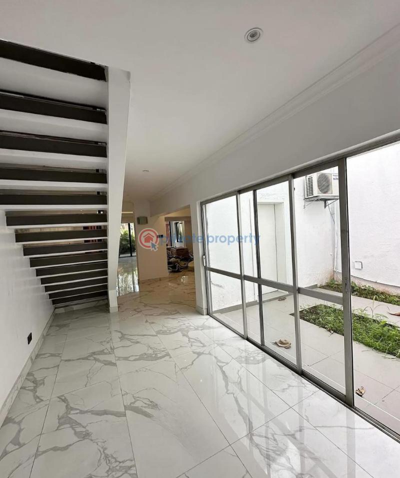 4 bedroom Terraced Duplex For Rent Old Ikoyi Lagos - 3