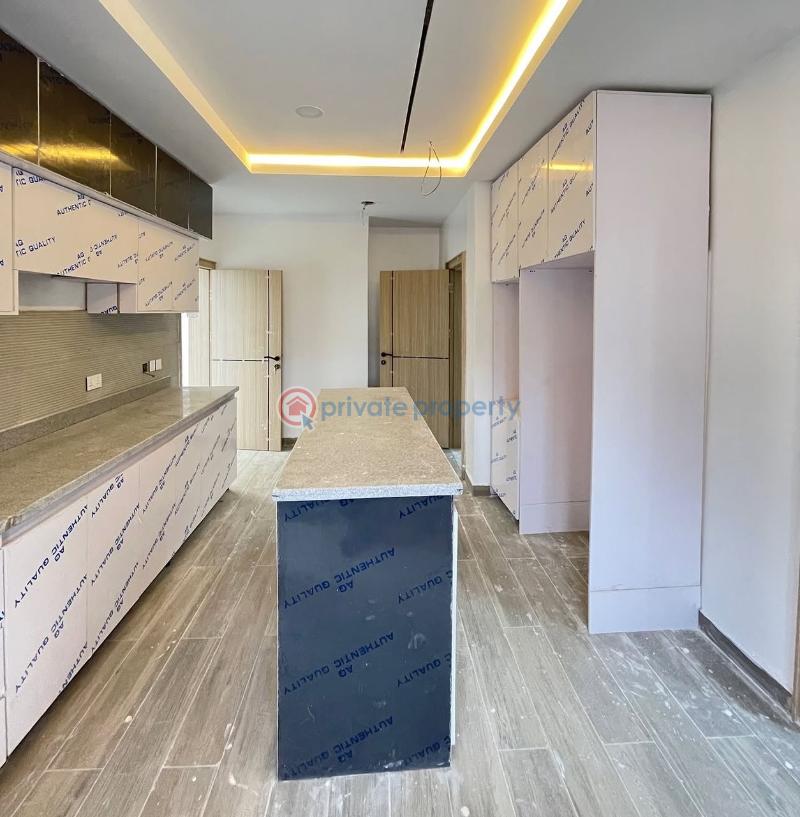 4 bedroom Terrace For Sale Lekki Lagos - 5