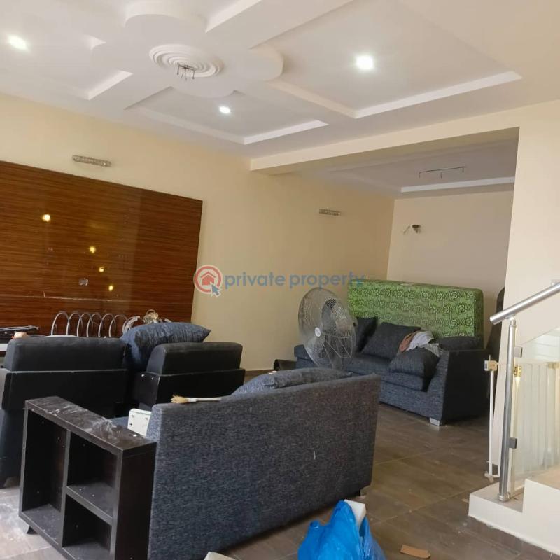 4 bedroom Terrace For Rent Chevron Lekki Lagos Inside An Estate Chevron Drive Lekki Lagos - 11