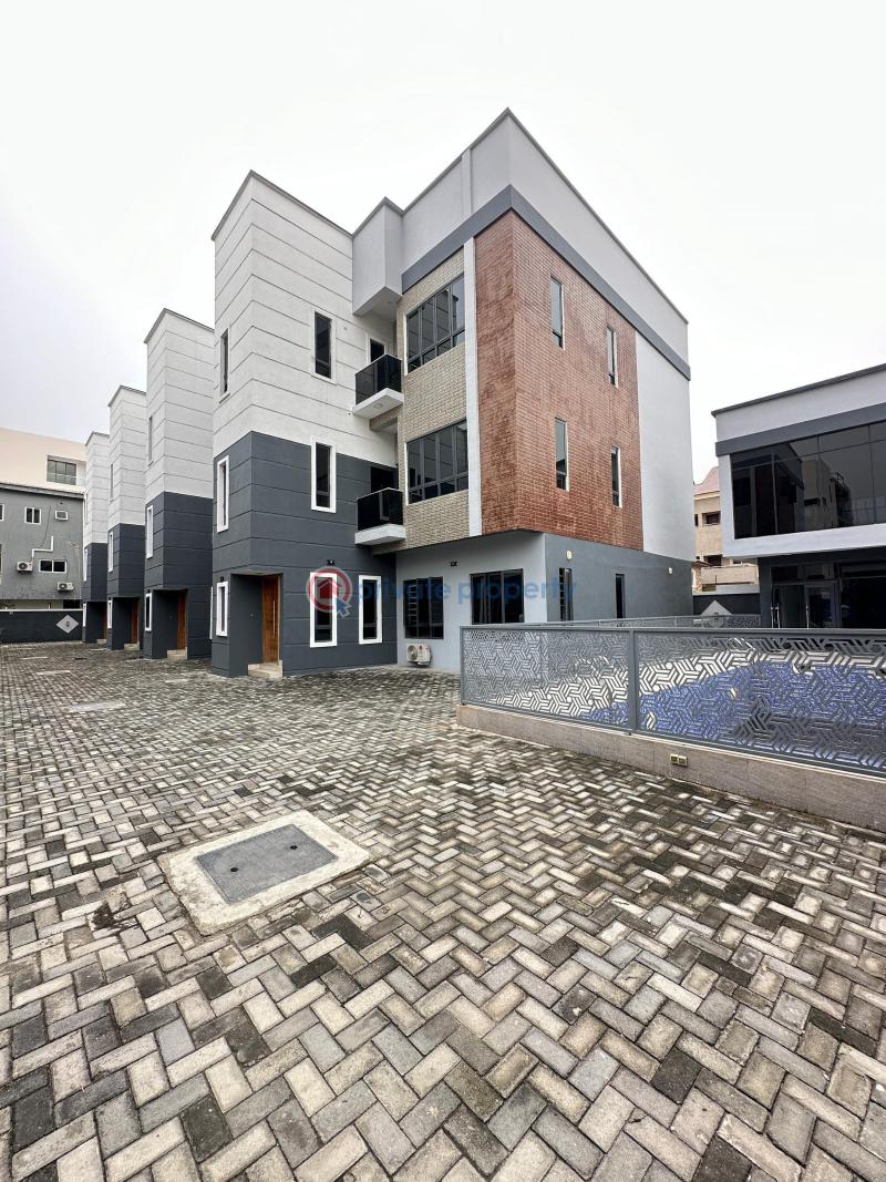 4 bedroom terrace with pool and gym in ikate lekki phase one - 1 4 bedroom Terrace For Sale Ikate Lekki Phase 1 Lagos - 1