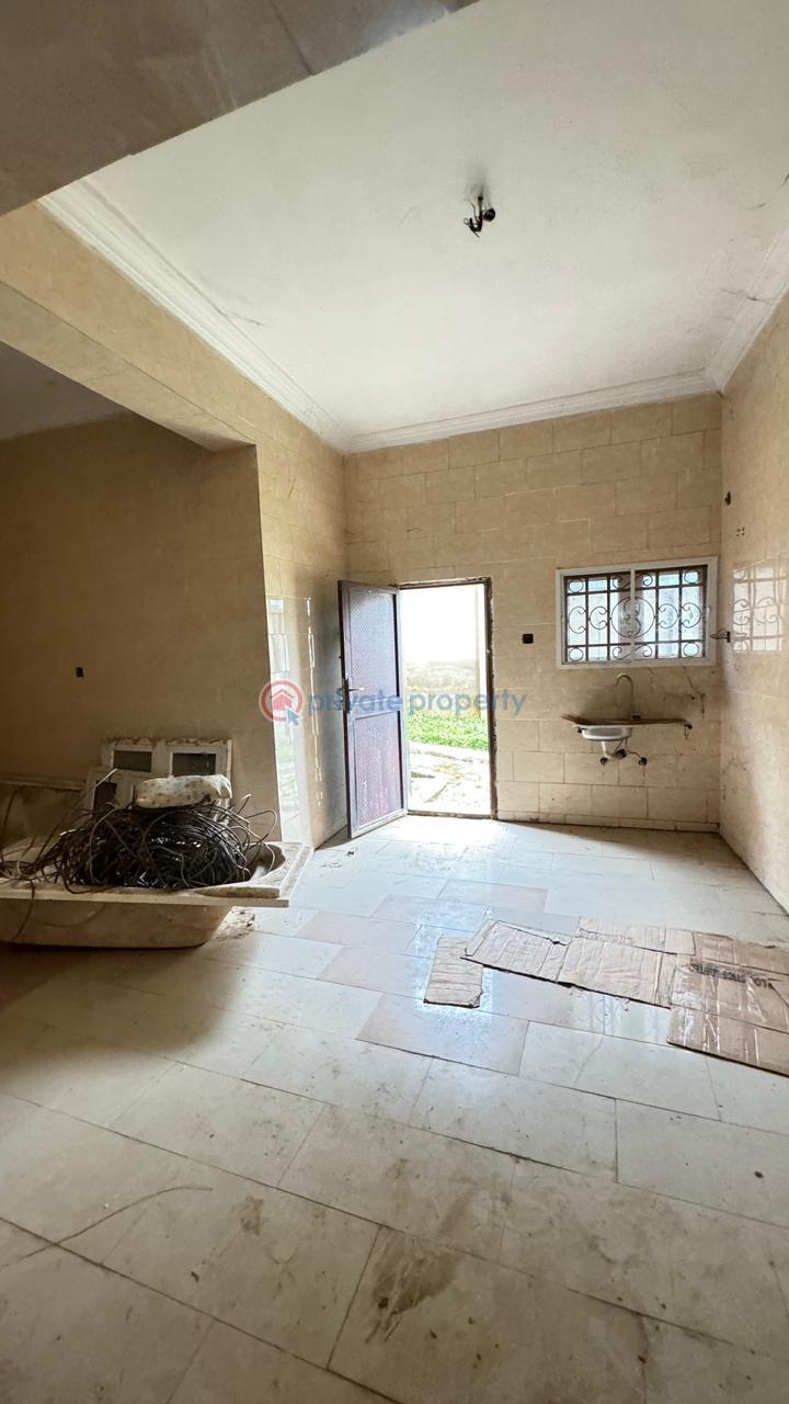 4 bedroom terrace - 2 4 bedroom Terraced Duplex For Sale Apo Abuja Phase 2  - 2