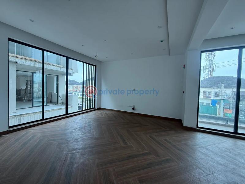 4 bedroom House For Sale Chevron Drive Lekki Lagos - 2