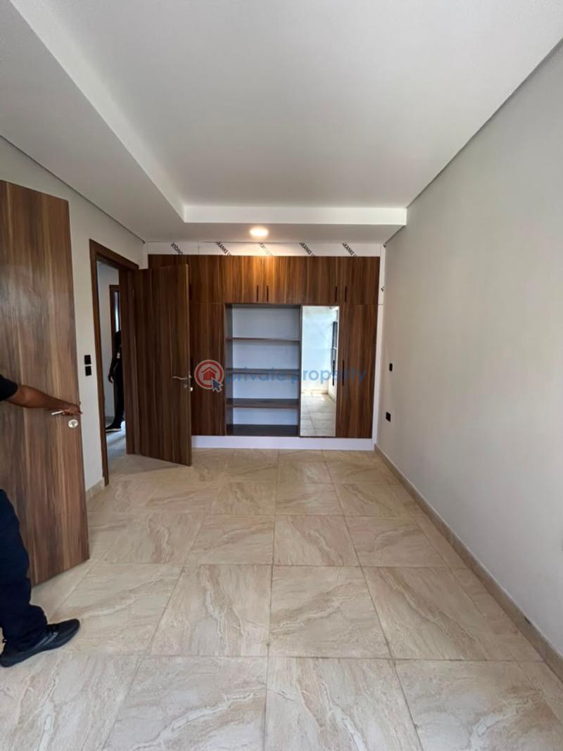 4 bedroom Terraced Duplex For Sale Chevron Drive Lekki Lagos - 3