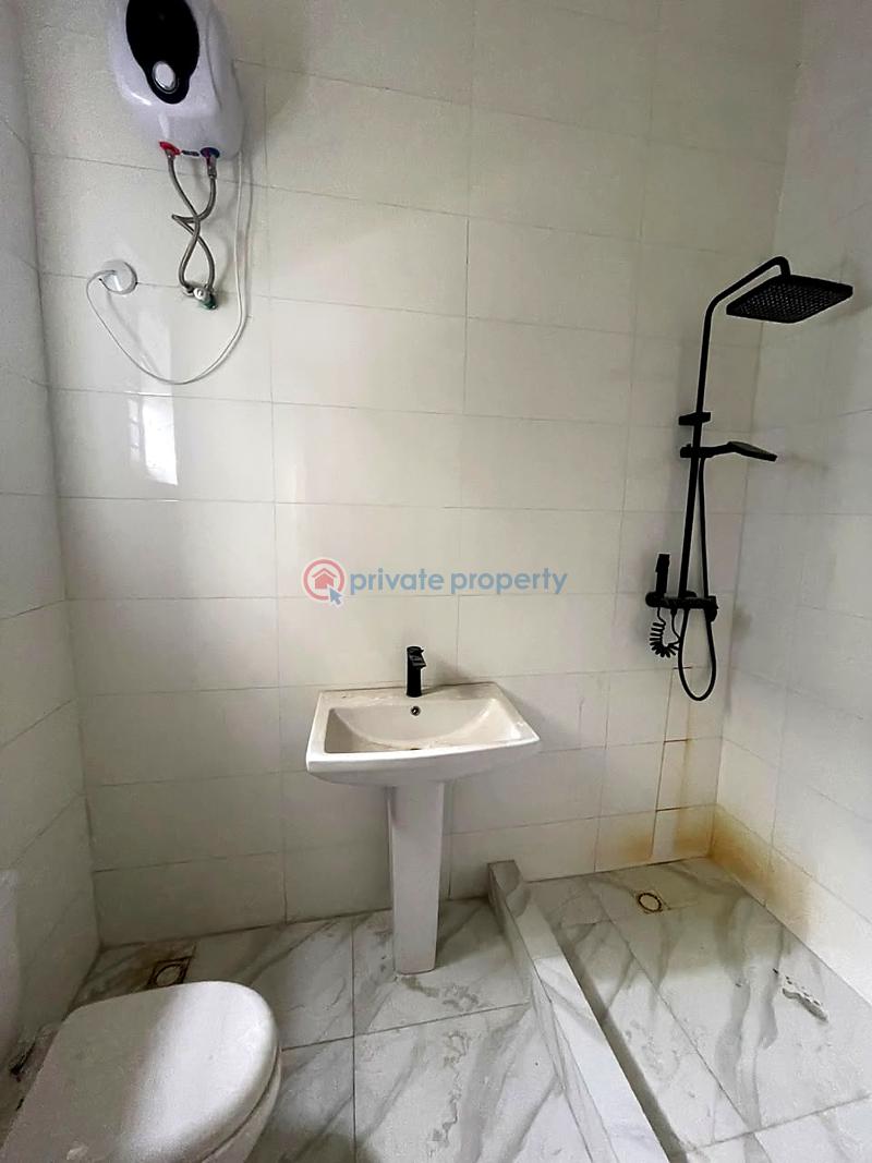 4 bedroom House For Sale Lekki Lagos - 5