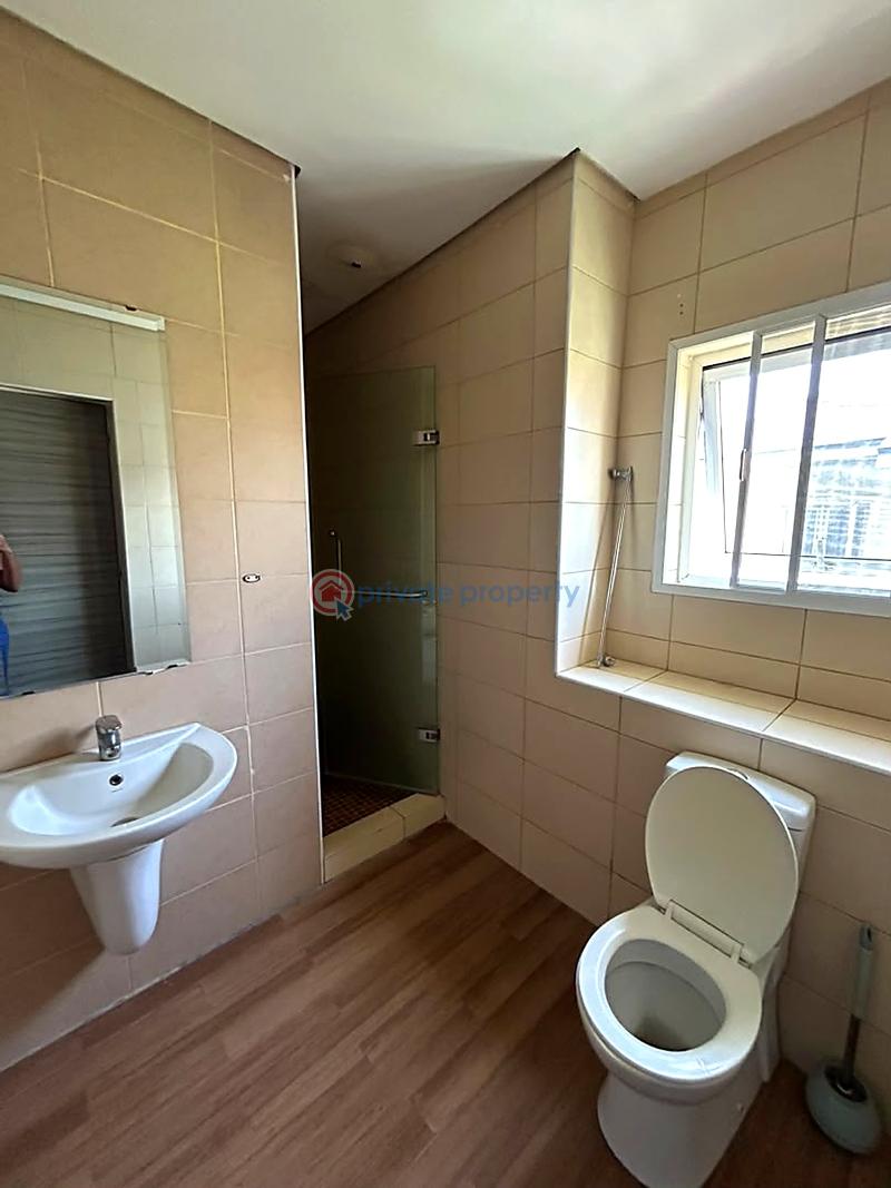 4 bedroom House For Rent Lekki Lagos - 3