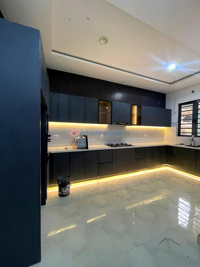 4 bedroom House For Rent Lekki Lagos - 1