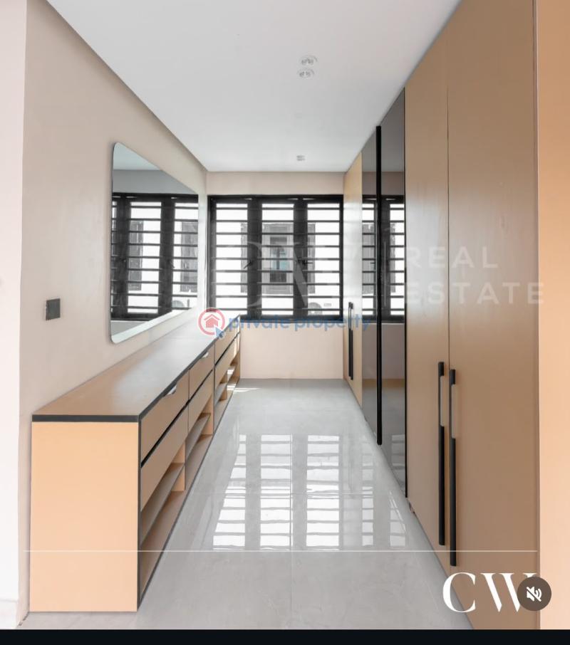 4 bedroom Terraced Duplex For Sale Lekki Phase 1 Lagos - 3